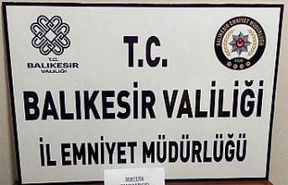 Manyas’ta uyuşturucu operasyonu: 2 şüpheli gözaltına...
