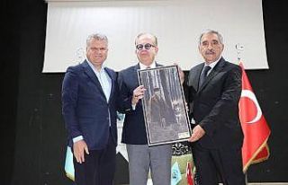 Prof. Dr. Cihat Yaycı’dan mavi vatan, Doğu Akdeniz...