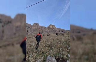 Şırnak’ta kayıp işitme engelli genç mağarada...