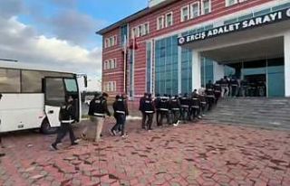 Van’da 37 adrese operasyon: 28 gözaltı