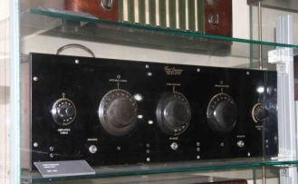 Asırlık telsiz ve radyo bu müzede özenle korunuyor