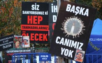 Otel yangınında 8 yakınını kaybeden avukat: "Hayat süren leşlerin yakasını bırakmayacağız"