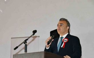 Ardahan’da Öğretmenler Günü kutlandı