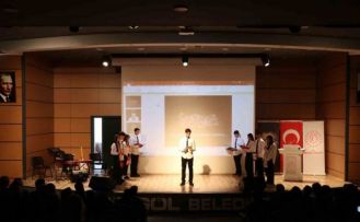 Bingöl’de Öğretmenler Günü coşkuyla kutlandı