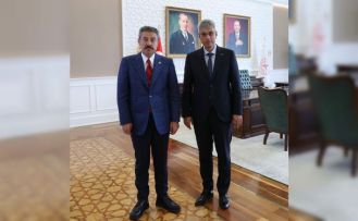 Şırnak’a tam donanımlı 11 ambulans tahsis edildi