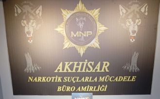 Akhisar’da uyuşturucu operasyonunda 5 tutuklama