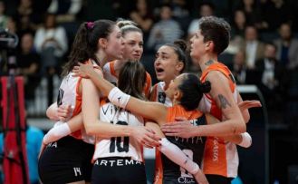 File derbisinde zafer Eczacıbaşı Dynavit’in