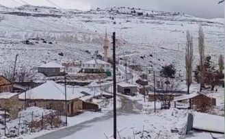 Mersin’in yüksek kesimlerinde kar yağışı etkili oldu