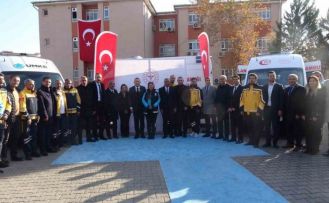 Sağlık Bakanlığı’ndan Kilis’e 4 yeni acil sağlık aracı