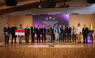 Yaşar Bayar’a anlamlı ödül