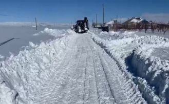 Aydınlar Belediyesi köylülerin imdadına yetişti