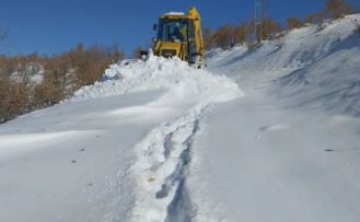 Elazığ’da 79 köy yolunda çalışmalar sürüyor