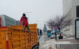 Kahramanmaraş’ta karla mücadele sürüyor