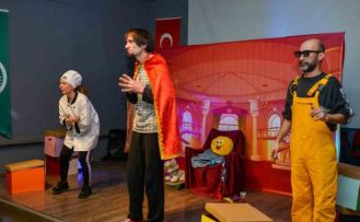 ’Kralın kayıp şapkası’nı çocuklar buldu