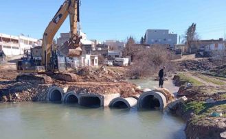 Mardin Büyükşehir Belediyesi Kızıltepe’de tahrip olan köprünün yerine yeni köprü inşa etti