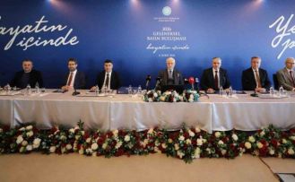 Rektör Zorlu: "Dünyada ilk 500 sözümüzü tuttuk"