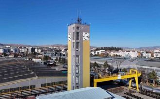 Sesi kentin her köşesinde yankılanıyor, 87 yıldır mesaisine devam ediyor