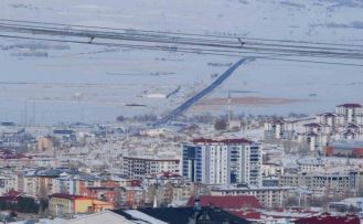 Kar Doğu’yu terk etmiyor, uzmanlar çığ, buzlanma ve don uyarısı yaptı