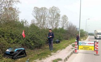 Zorlu araziler "çalı canavarı" ile temizleniyor