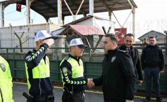 Ağrı Emniyet Müdürü Önder, trafik denetimlerini inceledi