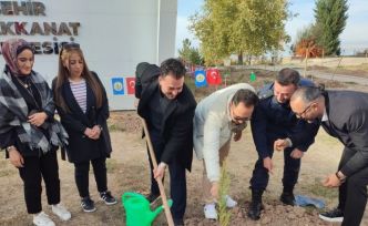 Beyşehir’de fidanlar toprakla buluştu