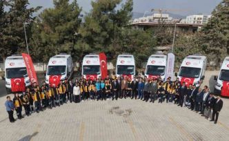 Hatay’da 12 yeni ambulans hizmete alındı
