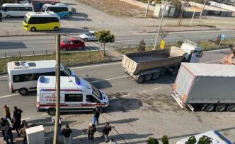 Iğdır’da polis minibüsü kaza yaptı: 7 yaralı