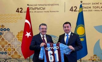 Trabzon’un yeni kardeşi Aktau oldu