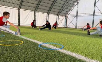 Varto’da futbol kursu sürüyor