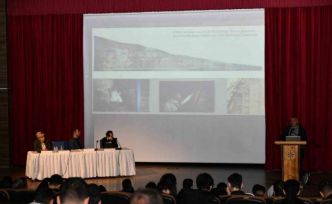 Ardahan’da, ‘Doğu Anadolu’da arkeolojik kazılar, kronolojik süreçler ve kültür politikaları’ paneli