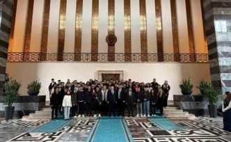 Başkan Yılmaz, gençleri başkentte karşıladı