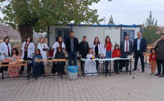 Batman’da köy okullarında eğitim gören öğrenciler ücretsiz tıraş edildi