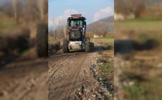 Bozdoğan Belediyesi’nden ova yollarında çalışma