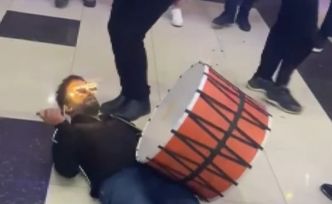 Elazığ’da düğünde davulcu performansı