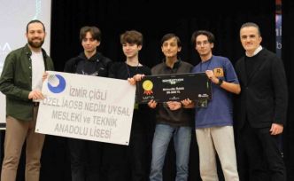 Gençler, en iyi oyunu geliştirmek için mücadele etti