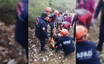 Hayvan otlatırken kayalıklardan düştü