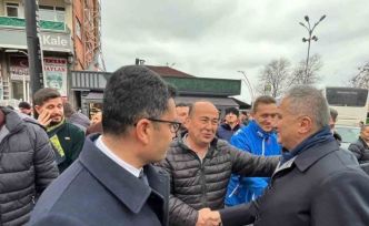 Umre yolcuları dualarla uğurlandı