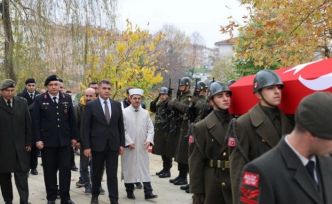 Vefat eden Kıbrıs gazisi son yolculuğuna uğurlandı