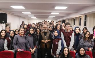 Yazar Yağmur’dan gençlere hayata dair önemli mesajlar