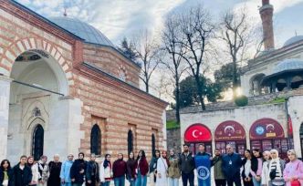 Yıldırımlı gençler Bursa’yı keşfediyor