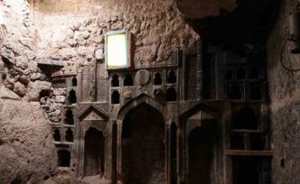 Alan Başkanı Aslanbay, Eretna Beyliği’ne ait olduğu değerlendirilen tarihi ibadethaneyi inceledi