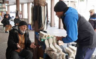 Başkan Akın, emektar vatandaşın sesini duydu