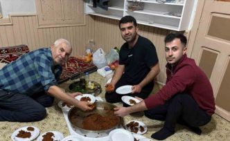 Bu köyde gelenekler halen yaşatılıyor