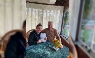 Burhaniye’de üniversiteli Melike’nin ilk kitabı çıktı