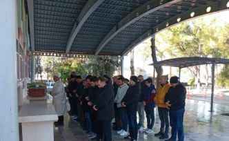 Fırtınada çatıdan düşen şehit kardeşi hayatını kaybetti