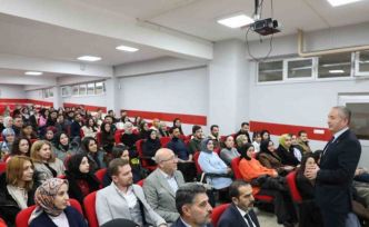 Ağrı Milli Eğitim Müdürü Kökrek: "Kapımız öğretmenlerimize her zaman açık"