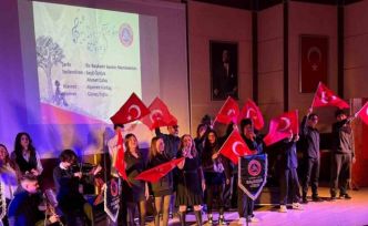 Balıkesir Lisesi’nin 141. yılı coşkuyla kutlandı