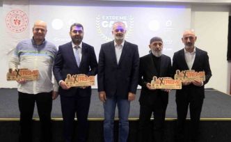Bolu’da extreme yarışlarında dereceye giren sporculara ödülleri verildi