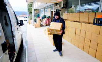 Çameli Belediyesinden ihtiyaç sahiplerine Ramazan kolisi desteği