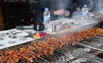 Diyarbakır’ın tescilli ciğer kebabı Ramazanda da iftar ve sahurda tüketiliyor